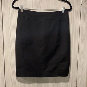 H&M black skirt size 8